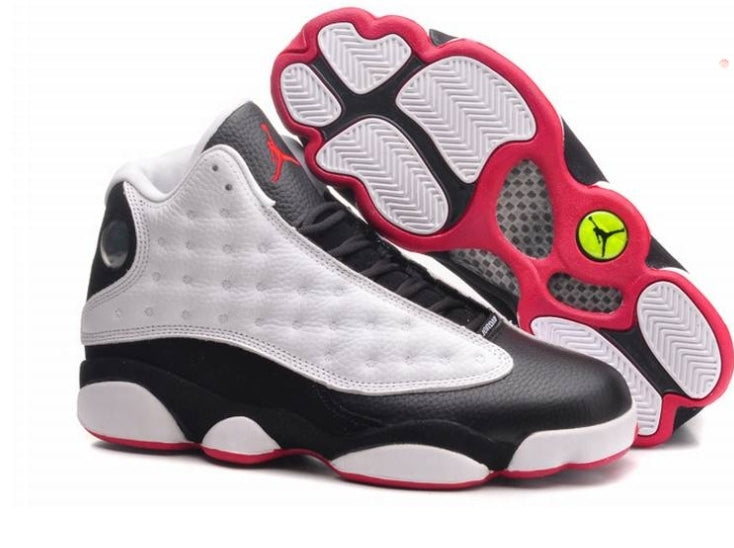 Les baskets Air Jordan 13 offrent un style emblématique et une performance exceptionnelle.
 design distinctif .pas Cher. Moins cher.