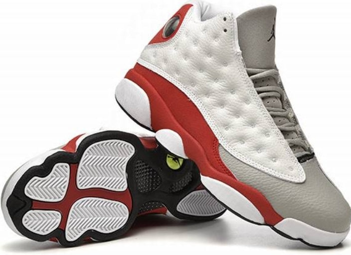Les baskets Air Jordan 13 offrent un style emblématique et une performance exceptionnelle.
design distinctif .pas Cher. Moins cher.