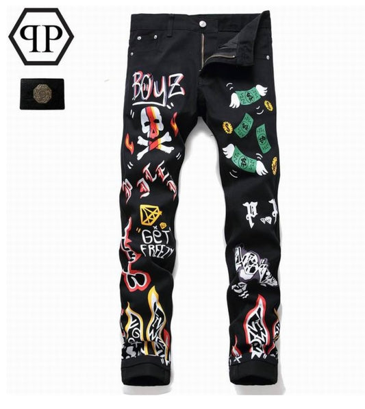 Les jeans Philipp Plein pour homme incarnent un style audacieux et distinctif, parfait pour ceux qui aiment affirmer leur personnalité à travers la mode.