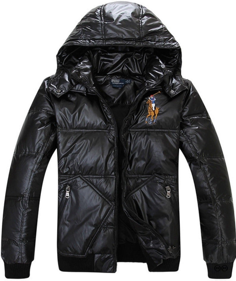 Les doudounes Ralph Lauren offrent une élégance intemporelle et une qualité exceptionnelle. Leur design raffiné et leurs matériaux haut de gamme. Pas cher. Le moins cher.