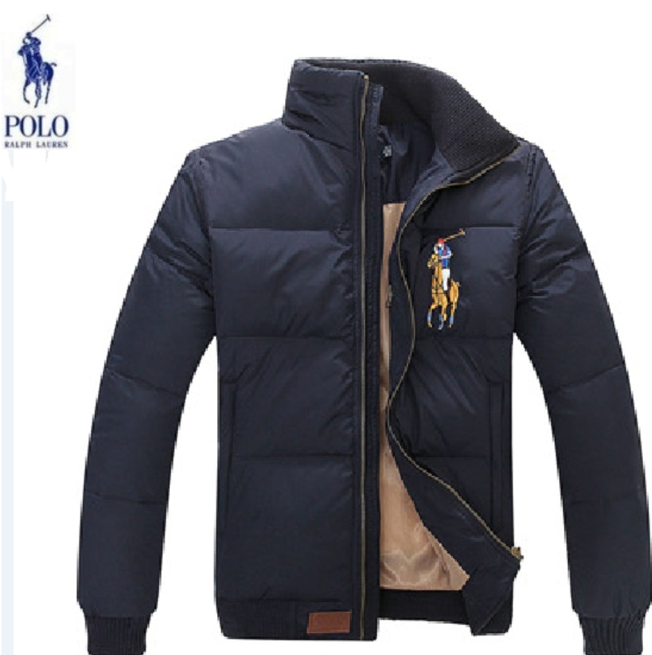 Les doudounes Ralph Lauren offrent une élégance intemporelle et une qualité exceptionnelle. Leur design raffiné et leurs matériaux haut de gamme