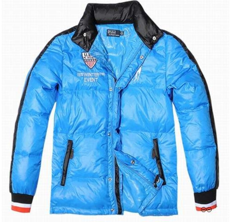 Les doudounes Ralph Lauren offrent une élégance intemporelle et une qualité exceptionnelle. Leur design raffiné et leurs matériaux haut de gamme. Pas cher. Le moins cher.