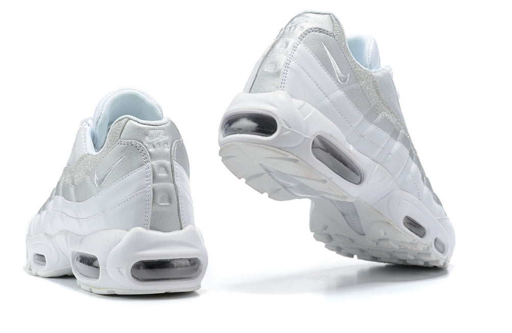 Les baskets Nike Air Max 95 sont synonymes de style emblématique et de confort absolu. design. Pas cher.moin cher. Retro