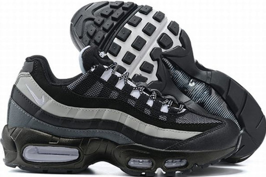 Les baskets Nike Air Max 95 sont synonymes de style emblématique et de confort absolu.  design. Pas cher.moin cher. Retro