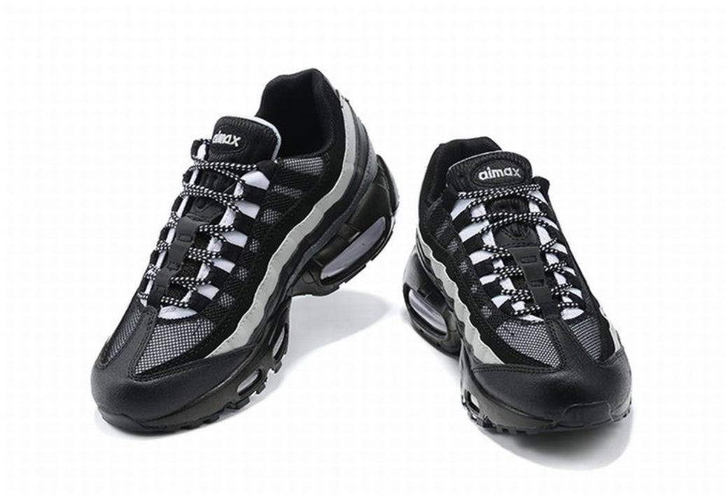 Les baskets Nike Air Max 95 sont synonymes de style emblématique et de confort absolu.  design. Pas cher.moin cher. Retro