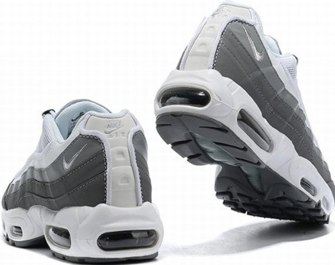 Les baskets Nike Air Max 95 sont synonymes de style emblématique et de confort absolu.  design. Pas cher.moin cher. Retro