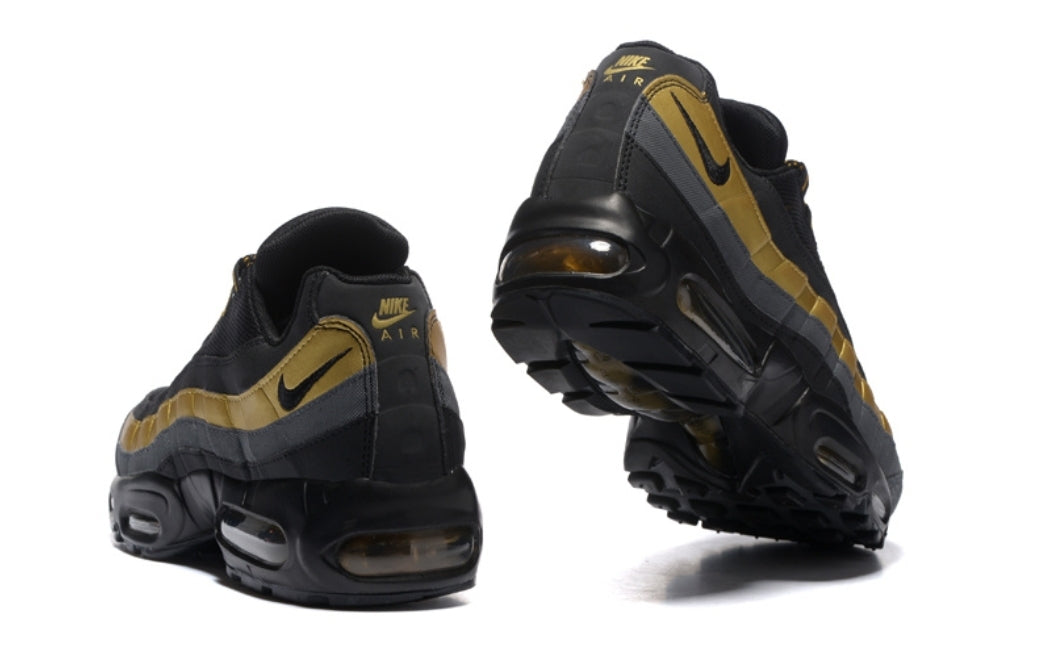 Les baskets Nike Air Max 95 sont synonymes de style emblématique et de confort absolu.  design. Pas cher.moin cher. Retro