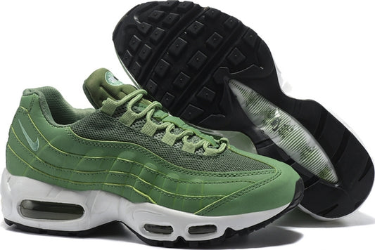 Les baskets Nike Air Max 95 sont synonymes de style emblématique et de confort absolu.  design. Pas cher.moin cher. Retro