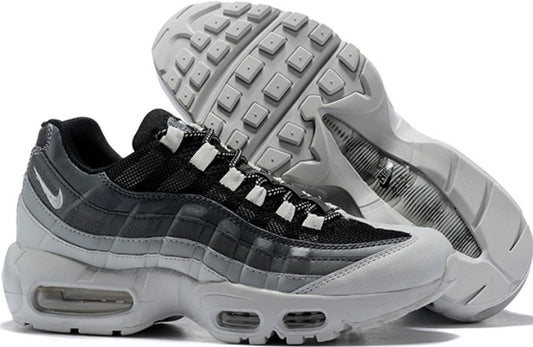 Les baskets Nike Air Max 95 sont synonymes de style emblématique et de confort absolu.  design. Pas cher.moin cher. Retro