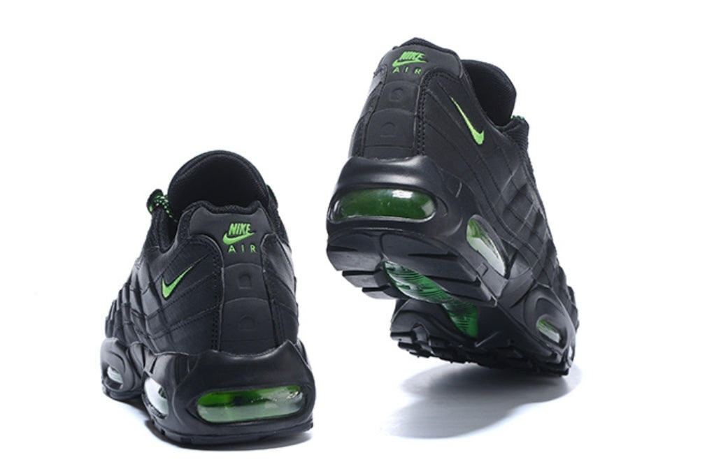 Les baskets Nike Air Max 95 sont synonymes de style emblématique et de confort absolu.  design. Pas cher.moin cher. Retro