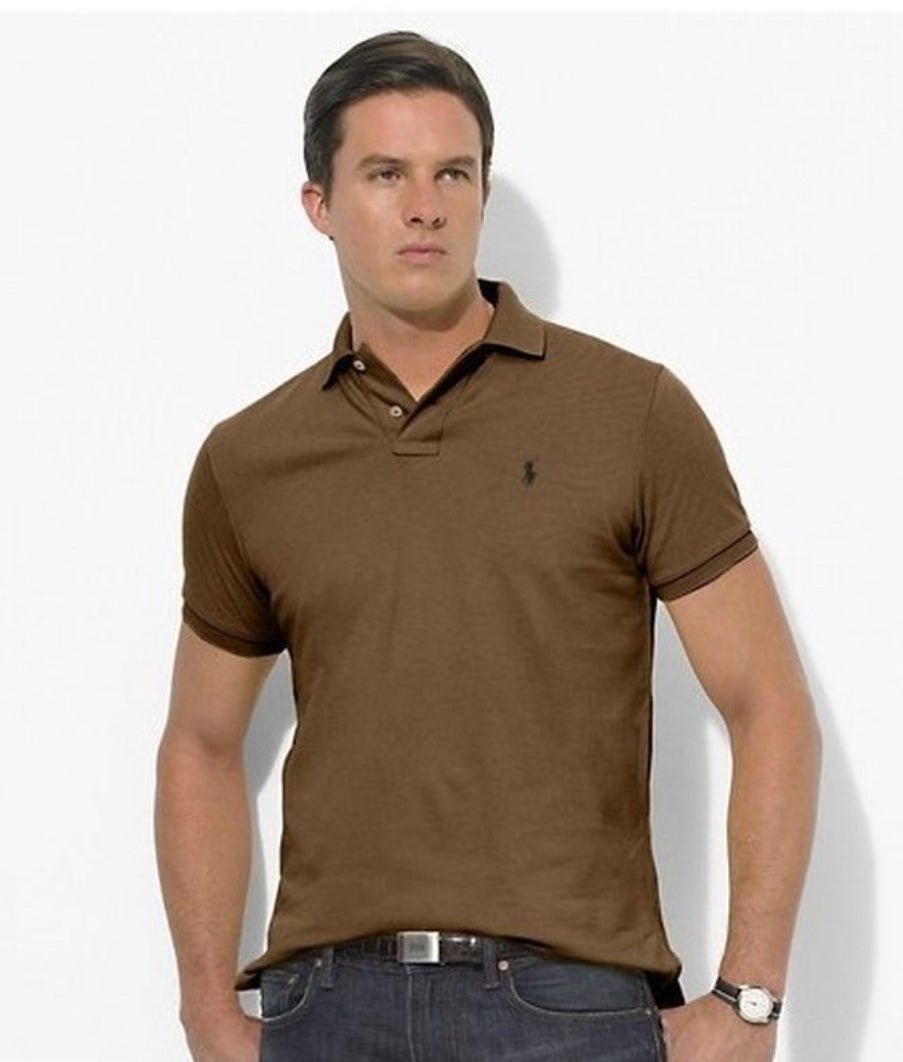 Les polos Ralph Lauren pour homme incarnent l’essence de l’élégance américaine, mêlant sophistication et décontraction. Au meilleur prix