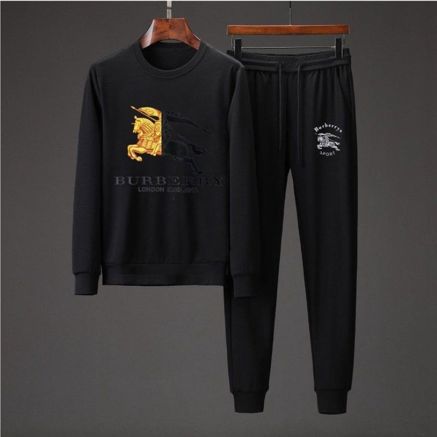 Les ensembles survêtement Burberry combinent performance et style. Leur design sophistiqué. Pas cher.le moins cher.