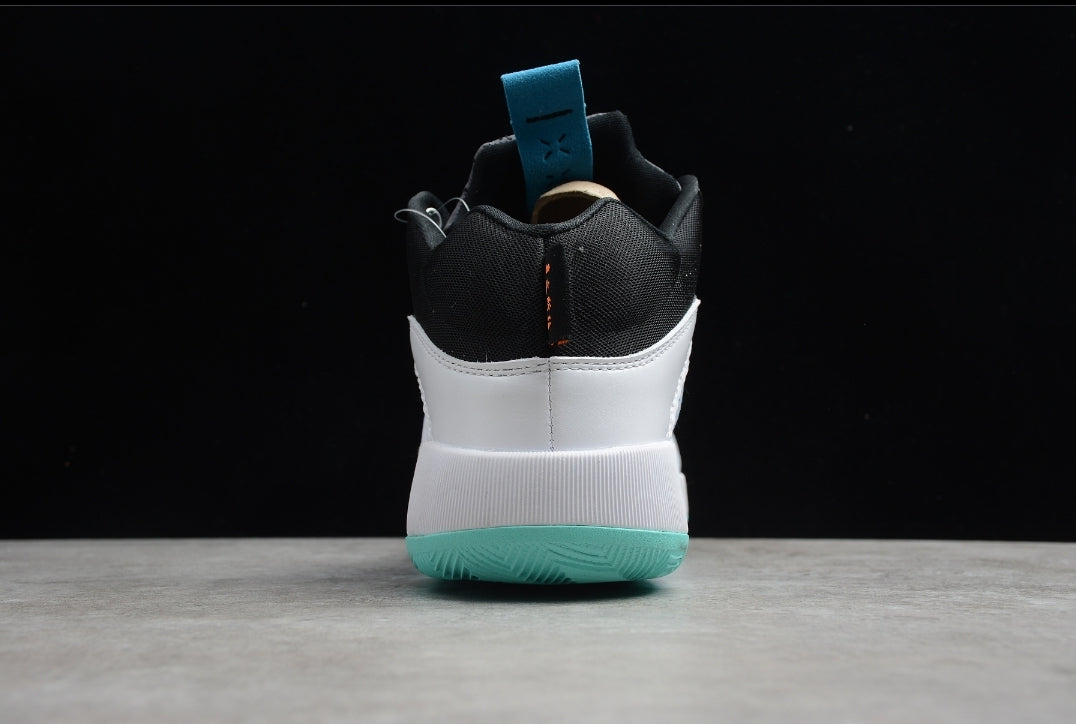 Les baskets Air Jordan 35 offrent un style emblématique et une performance exceptionnelle.
design distinctif . Pas cher. Le moins cher.