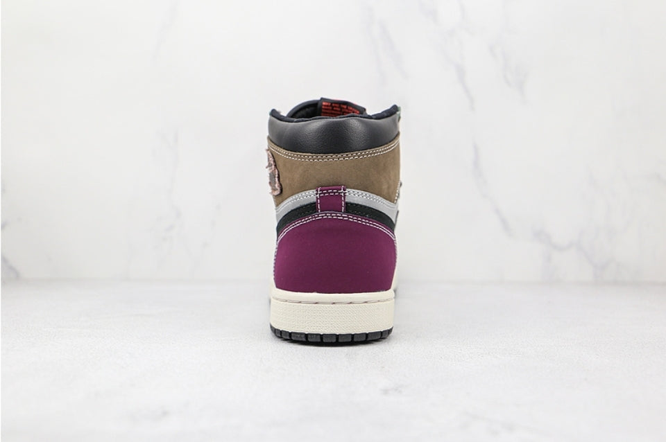 Les baskets Air Jordan 1 offrent un style iconique et une performance légendaire.
 leur design emblématique .pas cher. Le moins cher.