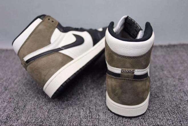 Les baskets Air Jordan 1 offrent un style iconique et une performance légendaire.
 leur design emblématique .pas cher. Le moins cher.