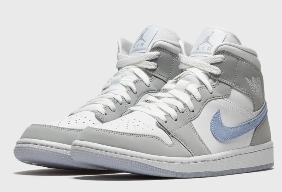 Les baskets Air Jordan 1 offrent un style iconique et une performance légendaire.
leur design emblématique .pas cher. Le moins cher.