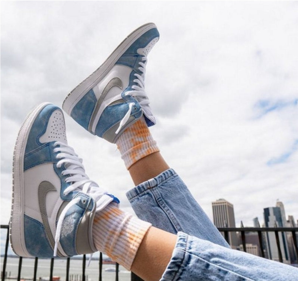 Les baskets Air Jordan 1 offrent un style iconique et une performance légendaire.
leur design emblématique .pas cher. Le moins cher.