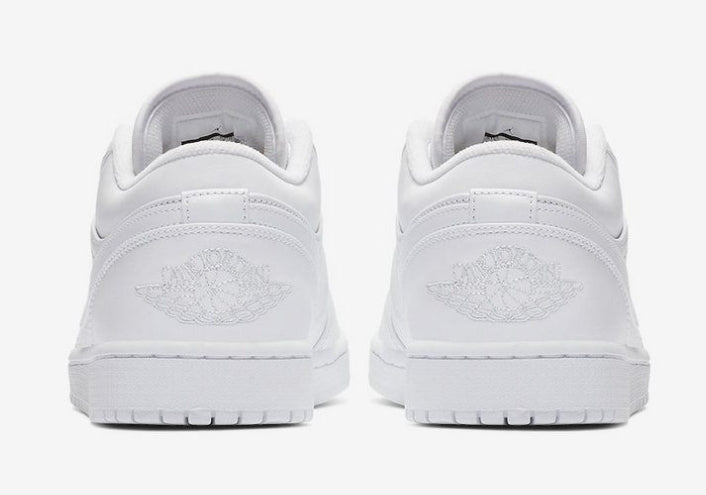 Les baskets Air Jordan 1 offrent un style iconique et une performance légendaire.
leur design emblématique .pas cher. Le moins cher.