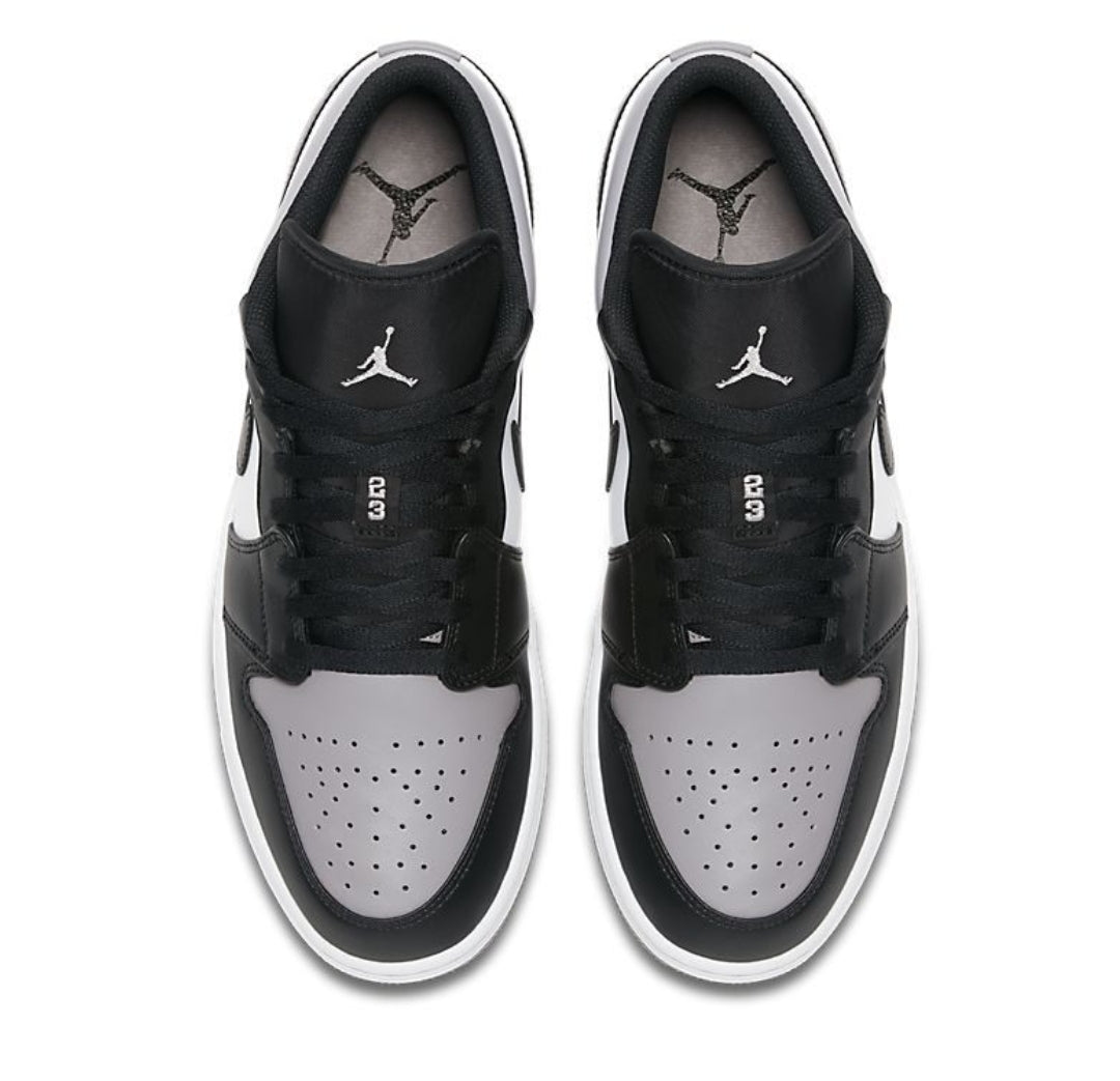 Les baskets Air Jordan 1 offrent un style iconique et une performance légendaire.
leur design emblématique .pas cher. Le moins cher.