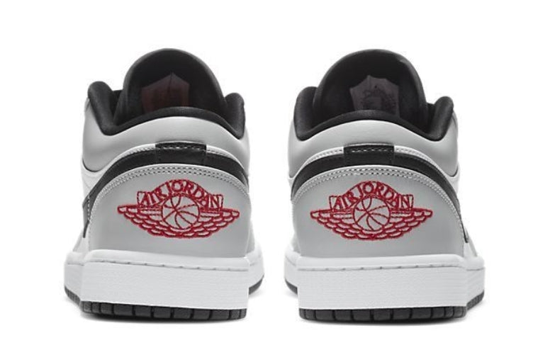 Les baskets Air Jordan 1 offrent un style iconique et une performance légendaire.
leur design emblématique .pas cher. Le moins cher.