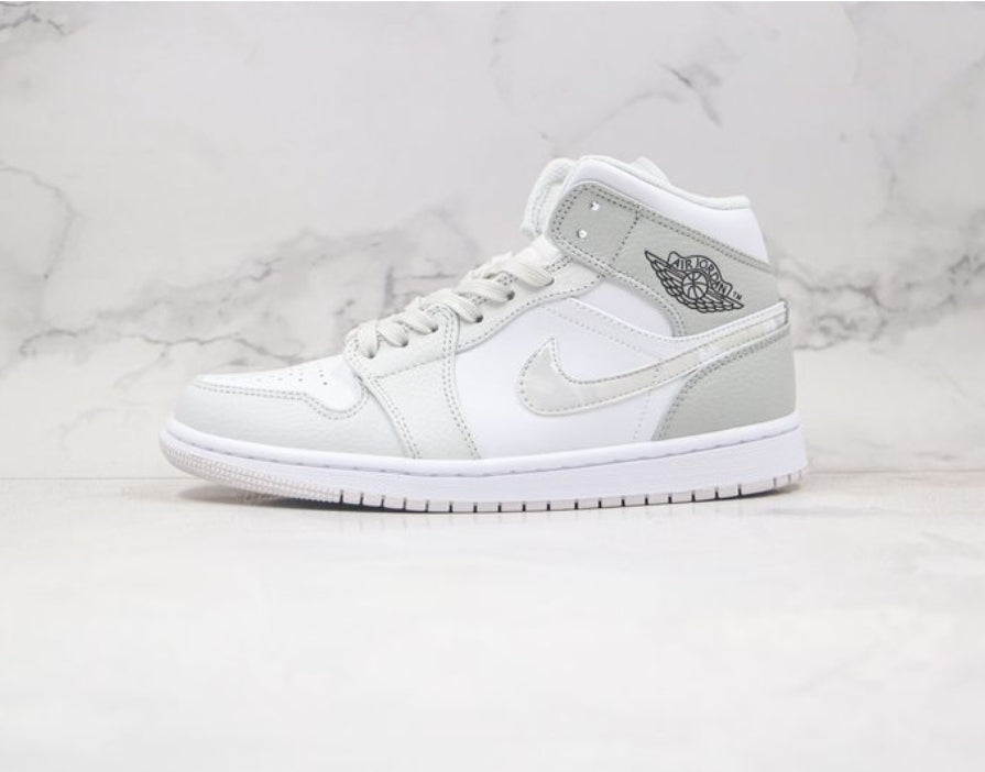Les baskets Air Jordan 1 offrent un style iconique et une performance légendaire.
leur design emblématique .pas cher. Le moins cher.