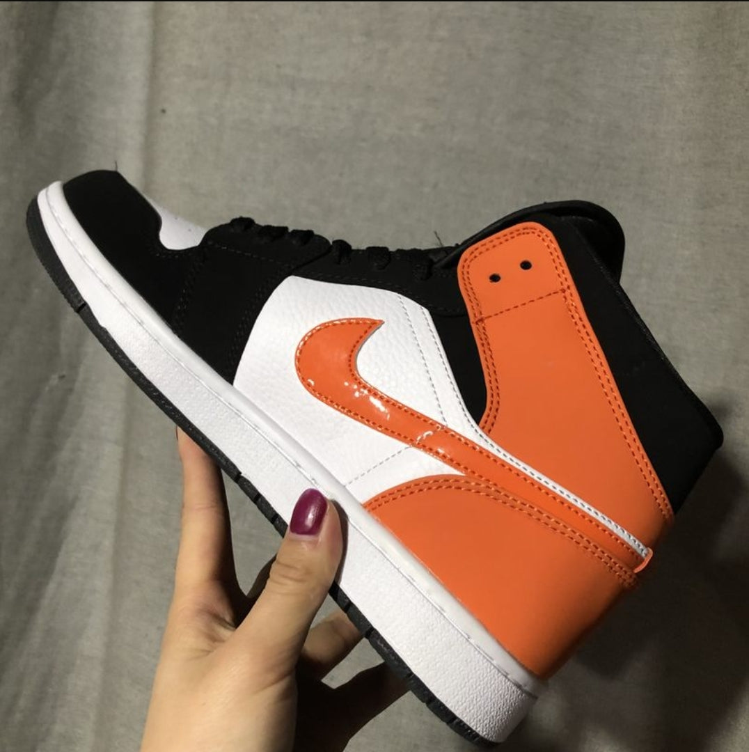 Les baskets Air Jordan 1 offrent un style iconique et une performance légendaire.
leur design emblématique .pas cher. Le moins cher.