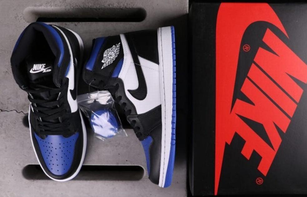 Les baskets Air Jordan 1 offrent un style iconique et une performance légendaire.
leur design emblématique .pas cher. Le moins cher.