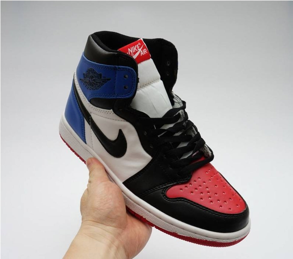 Les baskets Air Jordan 1 offrent un style iconique et une performance légendaire.
leur design emblématique .pas cher. Le moins cher.