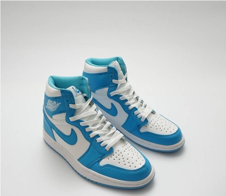 Les baskets Air Jordan 1 offrent un style iconique et une performance légendaire.
leur design emblématique .pas cher. Le moins cher.
