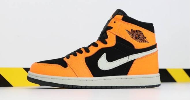 Les baskets Air Jordan 1 offrent un style iconique et une performance légendaire.
 leur design emblématique .pas cher. Le moins cher.