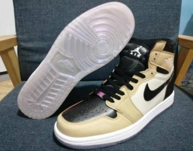 Les baskets Air Jordan 1 offrent un style iconique et une performance légendaire.
 leur design emblématique .pas cher. Le moins cher.