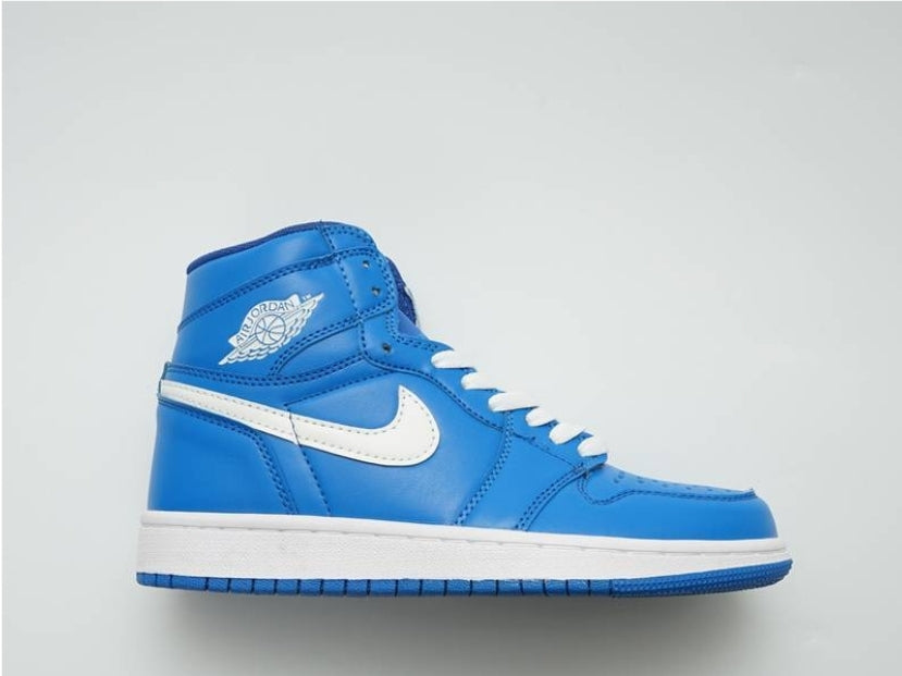 Les baskets Air Jordan 1 offrent un style iconique et une performance légendaire.
leur design emblématique .pas cher. Le moins cher.