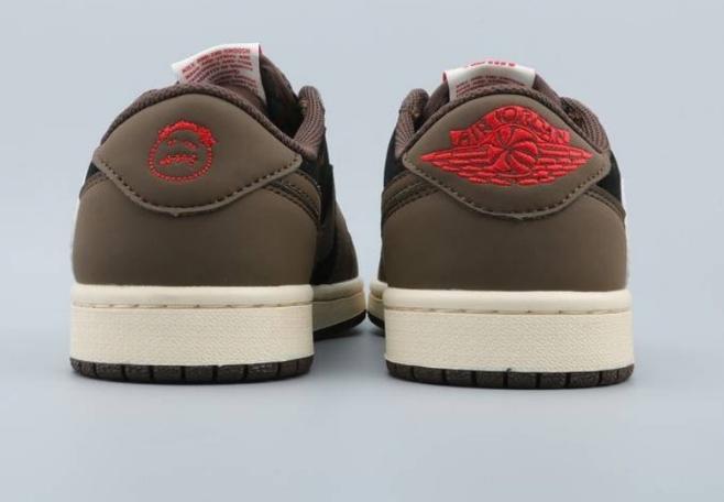 Les baskets Air Jordan 1 offrent un style iconique et une performance légendaire.
leur design emblématique .pas cher. Le moins cher.