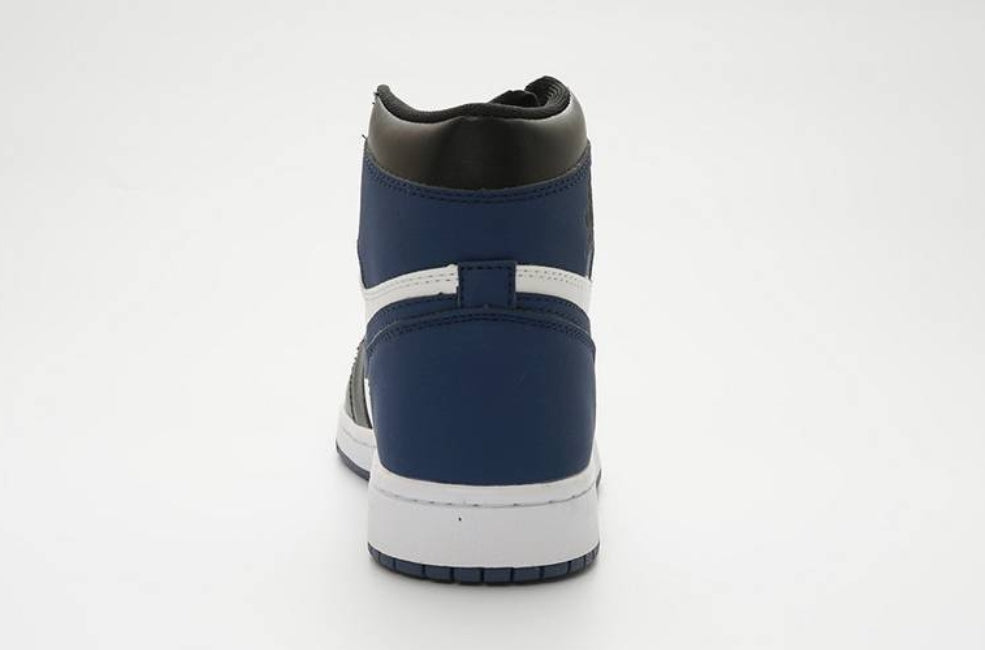 Les baskets Air Jordan 1 offrent un style iconique et une performance légendaire.
leur design emblématique .pas cher. Le moins cher.
