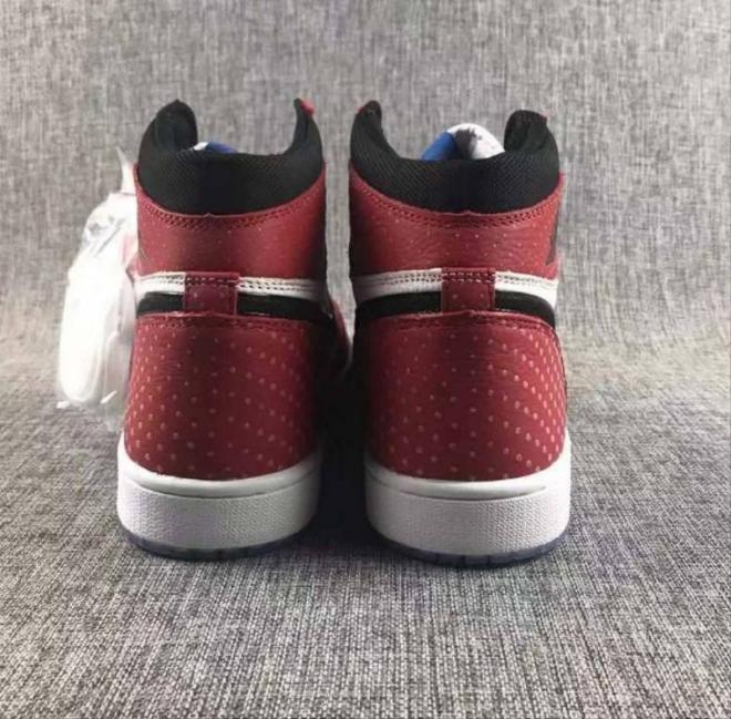 Les baskets Air Jordan 1 offrent un style iconique et une performance légendaire.
leur design emblématique .pas cher. Le moins cher.