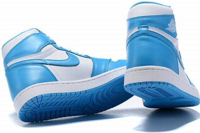 Les baskets Air Jordan 1 offrent un style iconique et une performance légendaire.
leur design emblématique .pas cher. Le moins cher.
