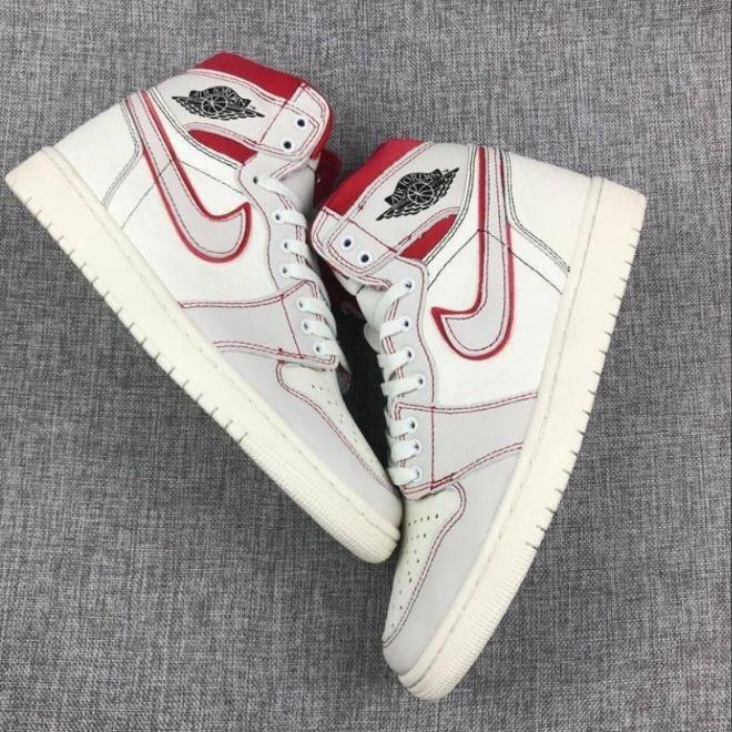 Les baskets Air Jordan 1 offrent un style iconique et une performance légendaire.
leur design emblématique .pas cher. Le moins cher.