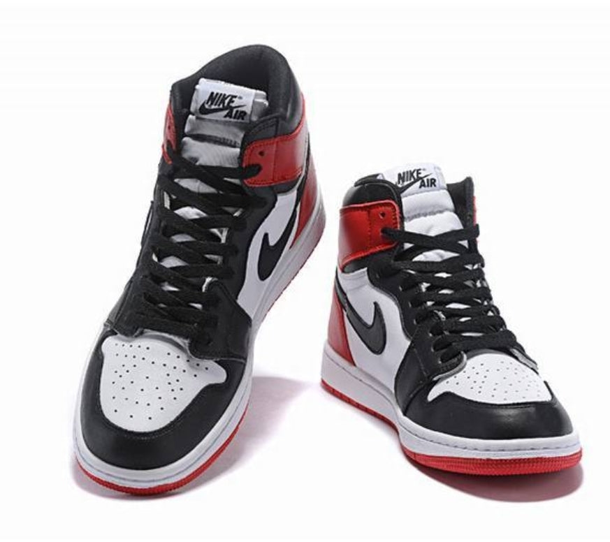 Les baskets Air Jordan 1 offrent un style iconique et une performance légendaire.
leur design emblématique .pas cher. Le moins cher.