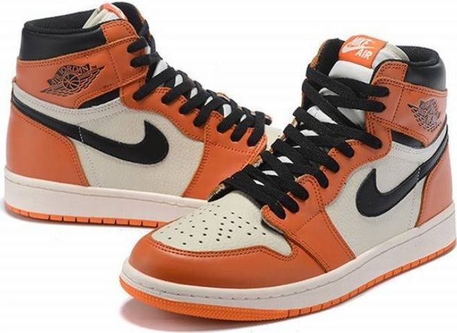 Les baskets Air Jordan 1 offrent un style iconique et une performance légendaire.
 leur design emblématique .pas cher. Le moins cher.