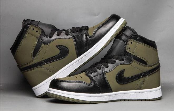 Les baskets Air Jordan 1 offrent un style iconique et une performance légendaire.
 leur design emblématique .pas cher. Le moins cher.