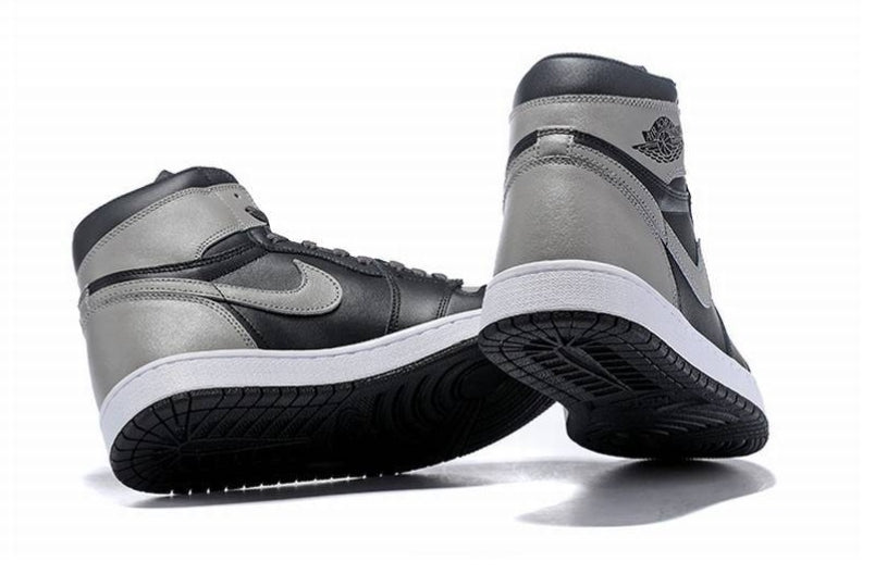 Les baskets Air Jordan 1 offrent un style iconique et une performance légendaire.
leur design emblématique .pas cher. Le moins cher.