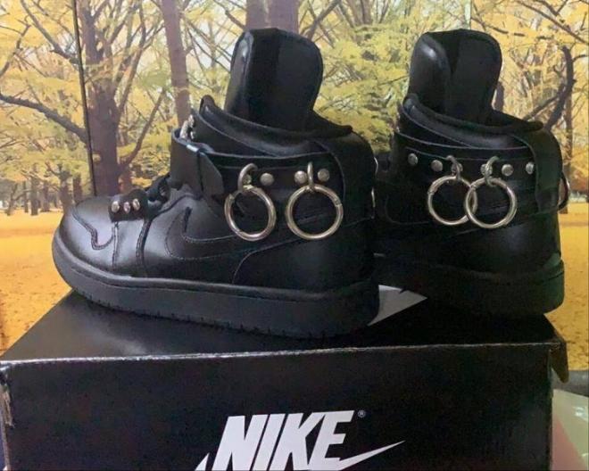 Les baskets Air Jordan 1 offrent un style iconique et une performance légendaire.
 leur design emblématique .pas cher. Le moins cher.