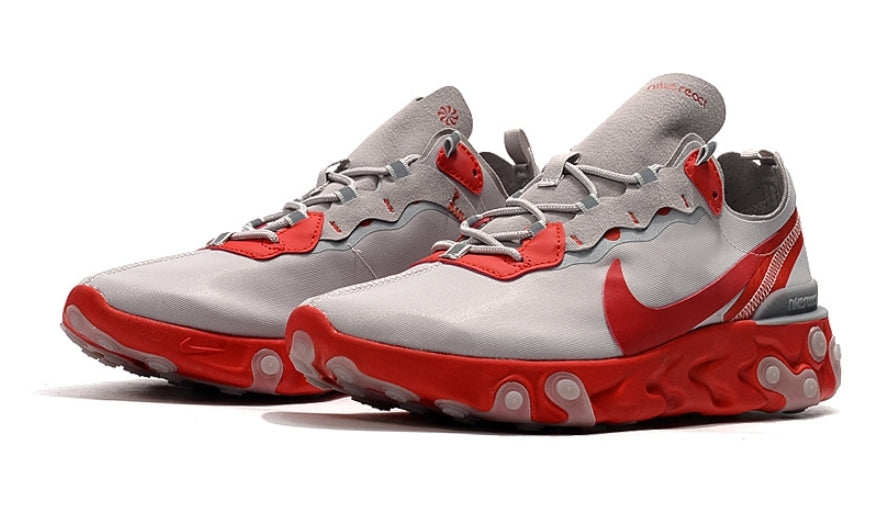 Les baskets Nike React offrent exceptionnelle de style moderne et d'innovation .  design élégant et  choix incontournable.pas cher.le moins cher.