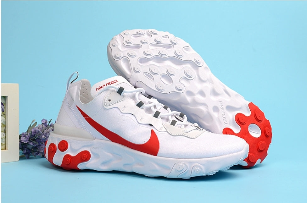 Les baskets Nike React offrent exceptionnelle de style moderne et d'innovation .  design élégant et  choix incontournable.pas cher.le moins cher.