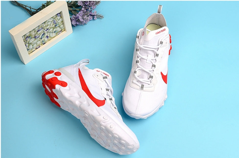 Les baskets Nike React offrent exceptionnelle de style moderne et d'innovation .  design élégant et  choix incontournable.pas cher.le moins cher.
