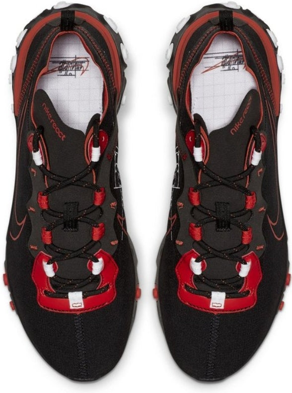 Les baskets Nike React offrent exceptionnelle de style moderne et d'innovation .  design élégant et  choix incontournable.pas cher.le moins cher.