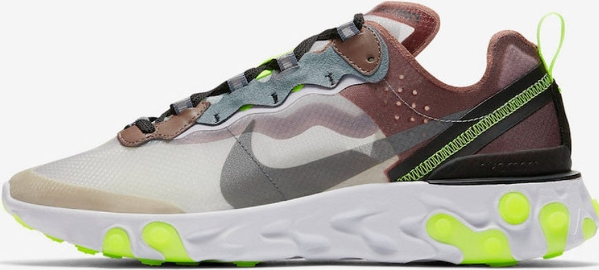 Les baskets Nike React offrent exceptionnelle de style moderne et d'innovation .  design élégant et  choix incontournable.pas cher.le moins cher.