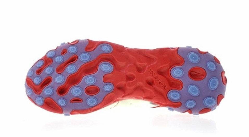 Les baskets Nike React offrent exceptionnelle de style moderne et d'innovation .  design élégant et  choix incontournable.pas cher.le moins cher.