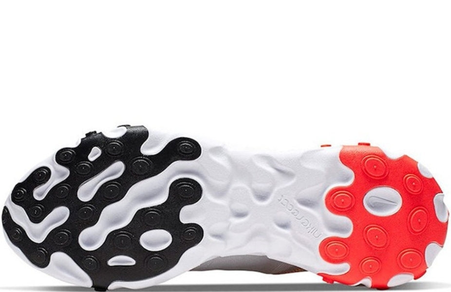 Les baskets Nike React offrent exceptionnelle de style moderne et d'innovation .  design élégant et  choix incontournable.pas cher.le moins cher.