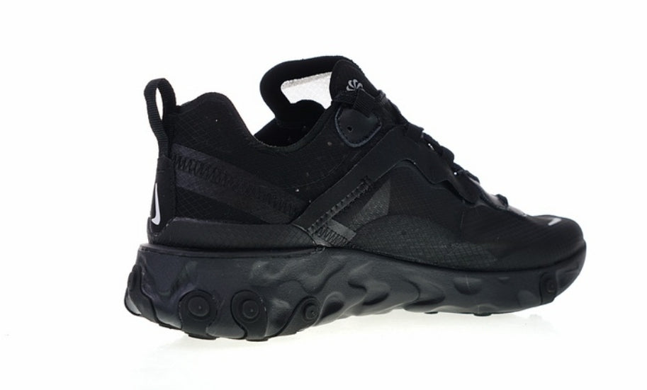 Les baskets Nike React offrent exceptionnelle de style moderne et d'innovation .  design élégant et  choix incontournable.pas cher.le moins cher.